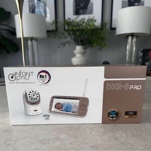 Infant Optics DXR-8 Pro Baby Monitor in White and Rose Gold